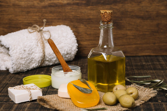 Olive Oil for Skin Health: How EVOO Supports Radiance & Anti-Ageing